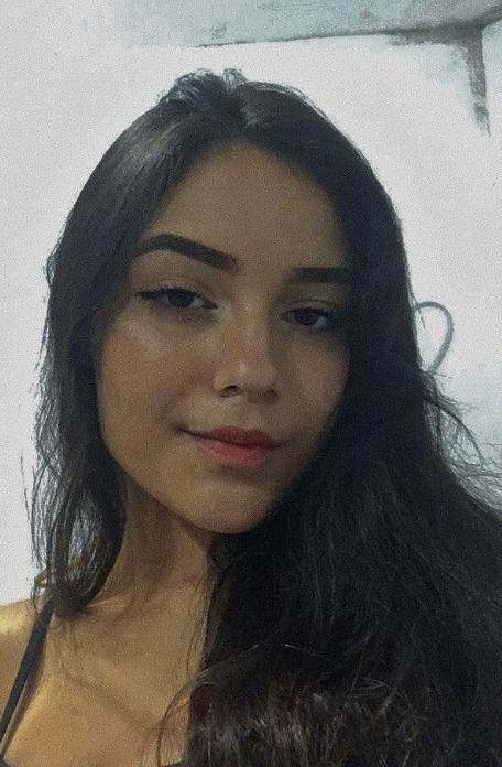 <em>Claudia Herrera G.</em>